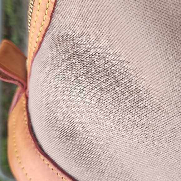 Vintage Dooney & Bourke Canvas Cabriolet Dome Satchel Crossbody Shoulder bag - Picture 16 of 16